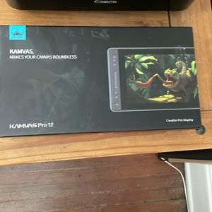 Huion KAMVAS Pro 12 Drawing Tablet Graphics Display Monitor with Pen